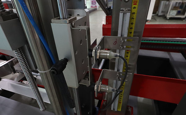 角边全自动封箱机,封箱机设备,封箱包装机生产厂家